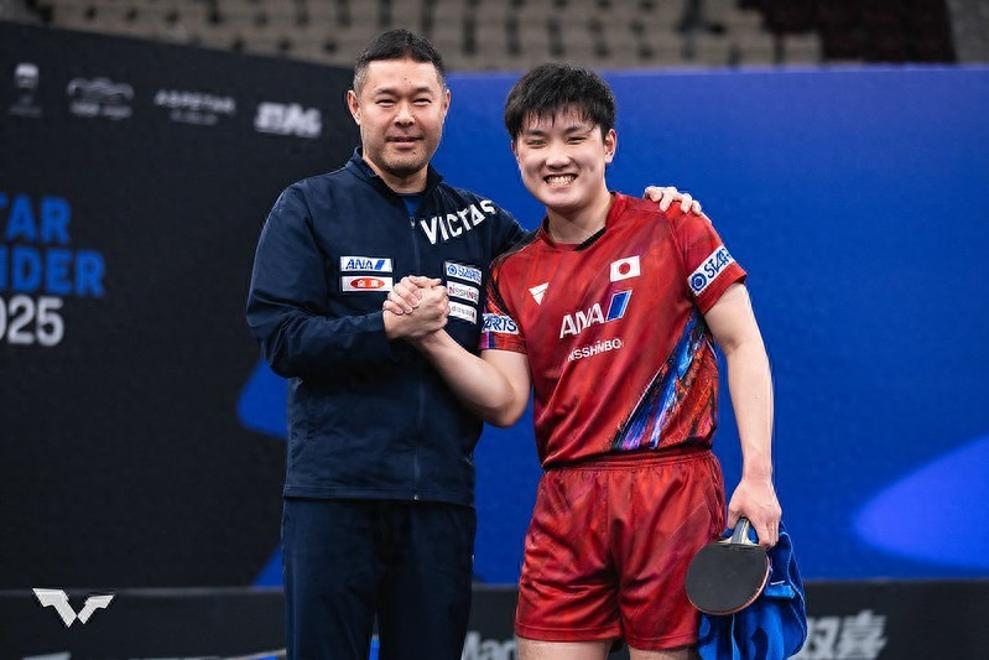 开云体育app-日本乒乓球队逆转德国乒乓球队，张本智和打破历史纪录的简单介绍