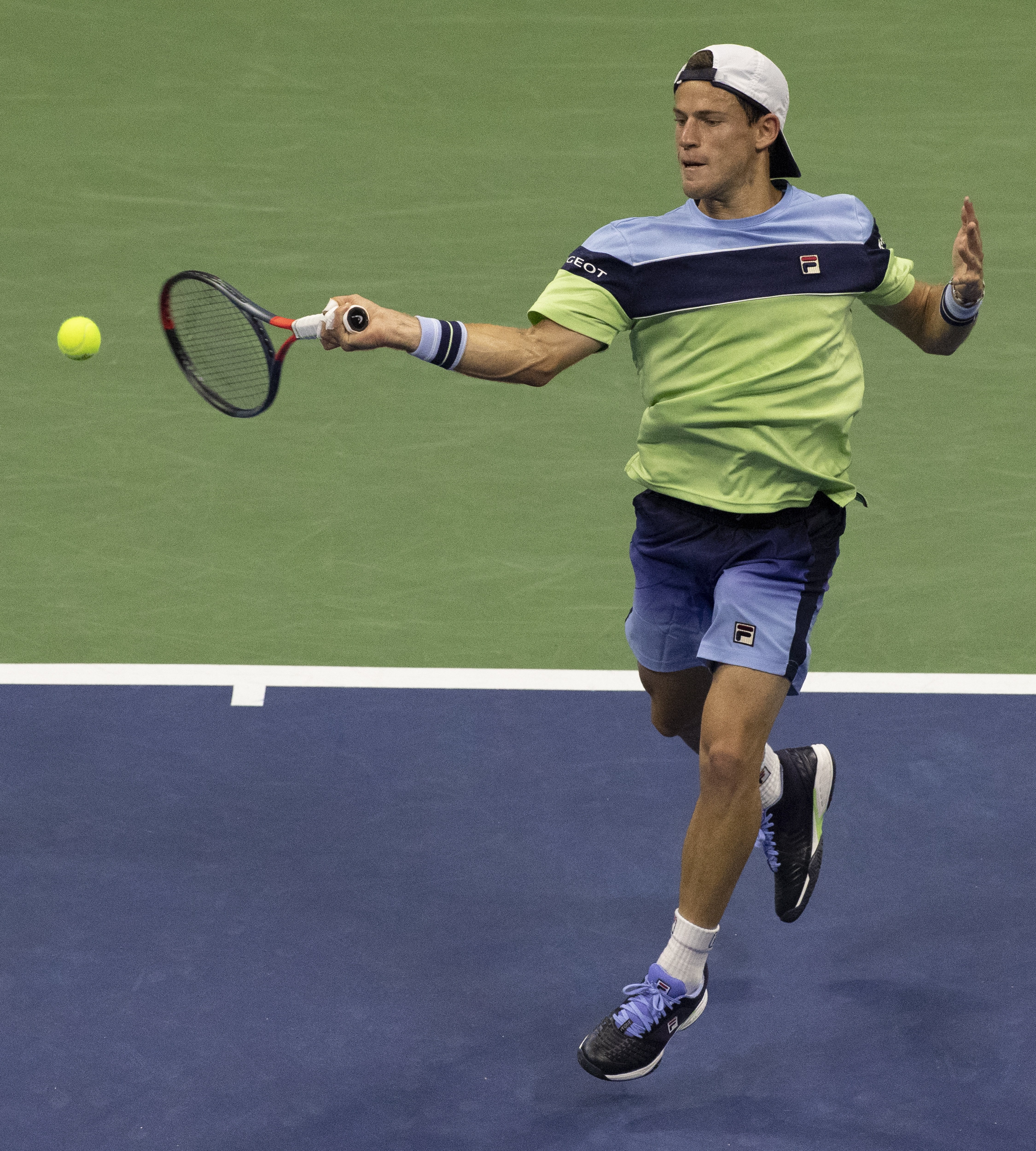 西班牙网球队完胜欧洲网球队,纳达尔爆发神勇的简单介绍 西班牙网球队完胜欧洲网球队,纳达尔爆发神勇的简单介绍