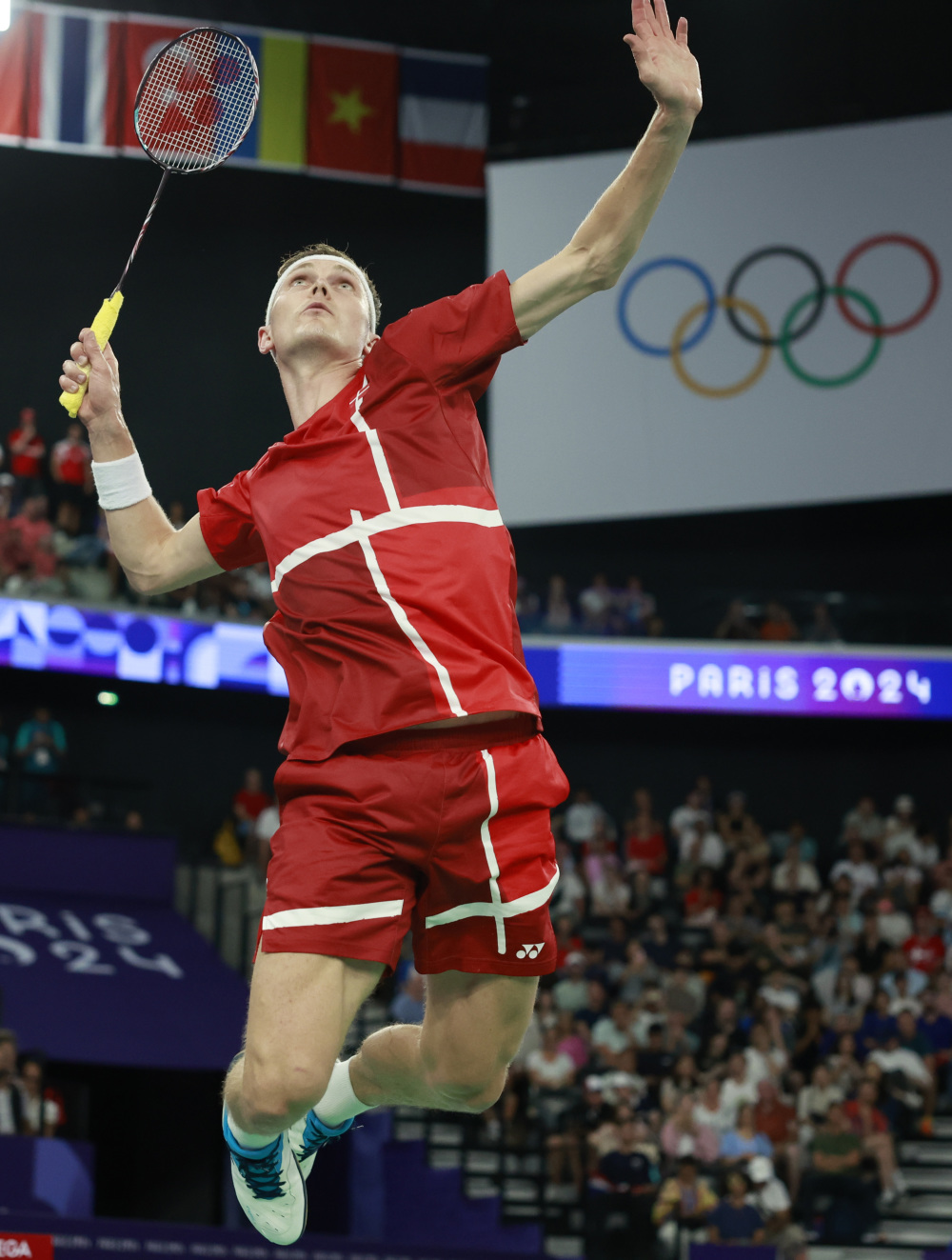 包含泰国羽毛球队血洗丹麦羽毛球队，安赛龙惊艳世界的词条