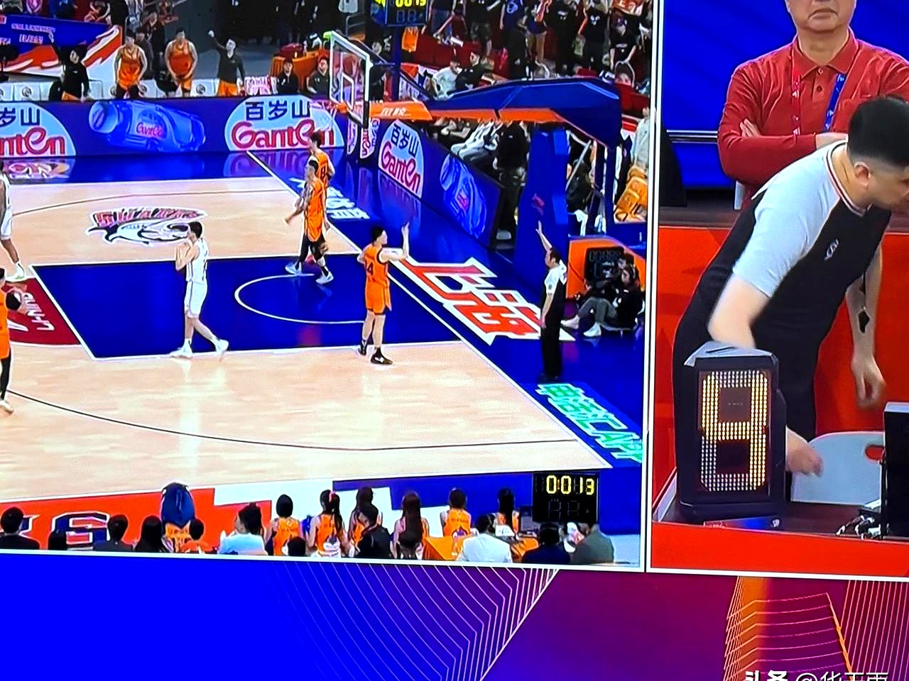 上海队遭遇广东队逆转,遗憾失利 上海队遭遇广东队逆转,遗憾失利