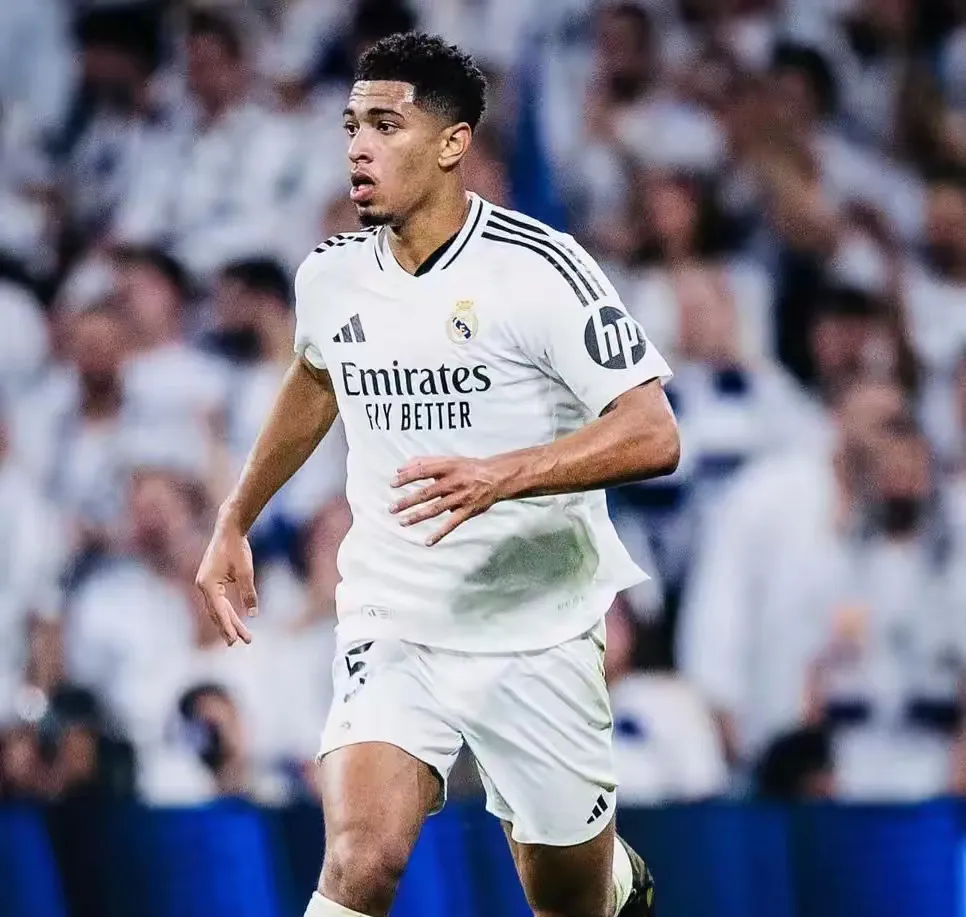 =皇家马德里惊险翻盘,成功晋级八强!的简单介绍 =皇家马德里惊险翻盘,成功晋级八强!的简单介绍