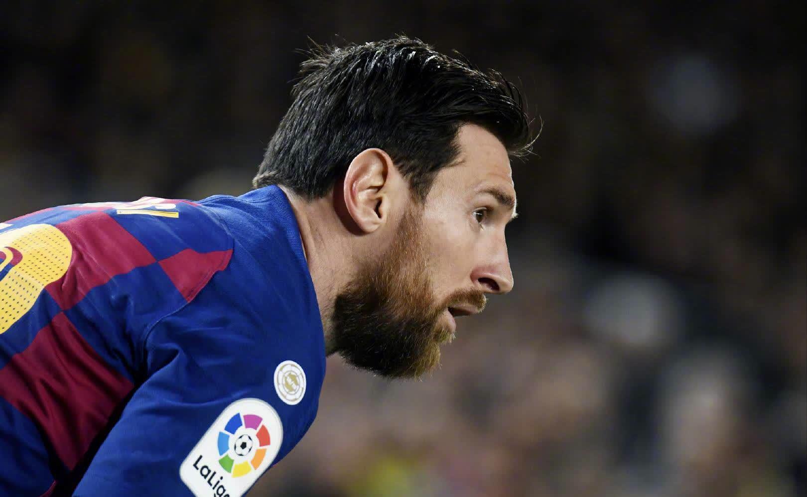 开云体育在线-梅西绝杀再现神迹，巴萨高兴获胜