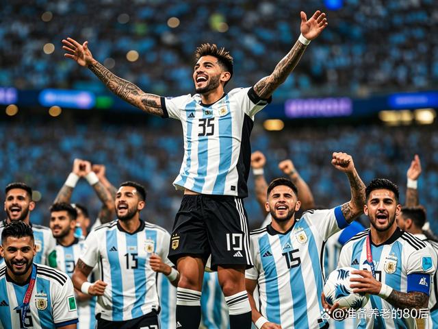 包含美洲杯夺冠球队迎来历史性转会，进一步强化阵容的词条