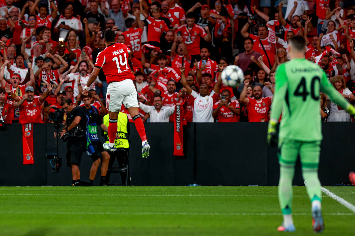 关于阿森纳前锋犀利进球，助球队轻松获胜的信息