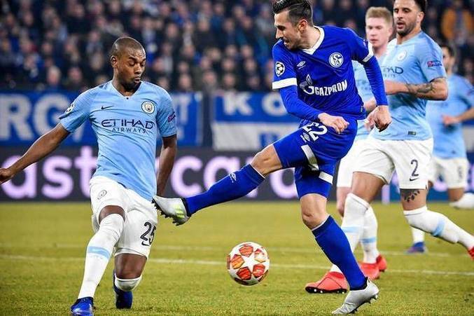 沙尔克遭遇失利，球队实力有待提升