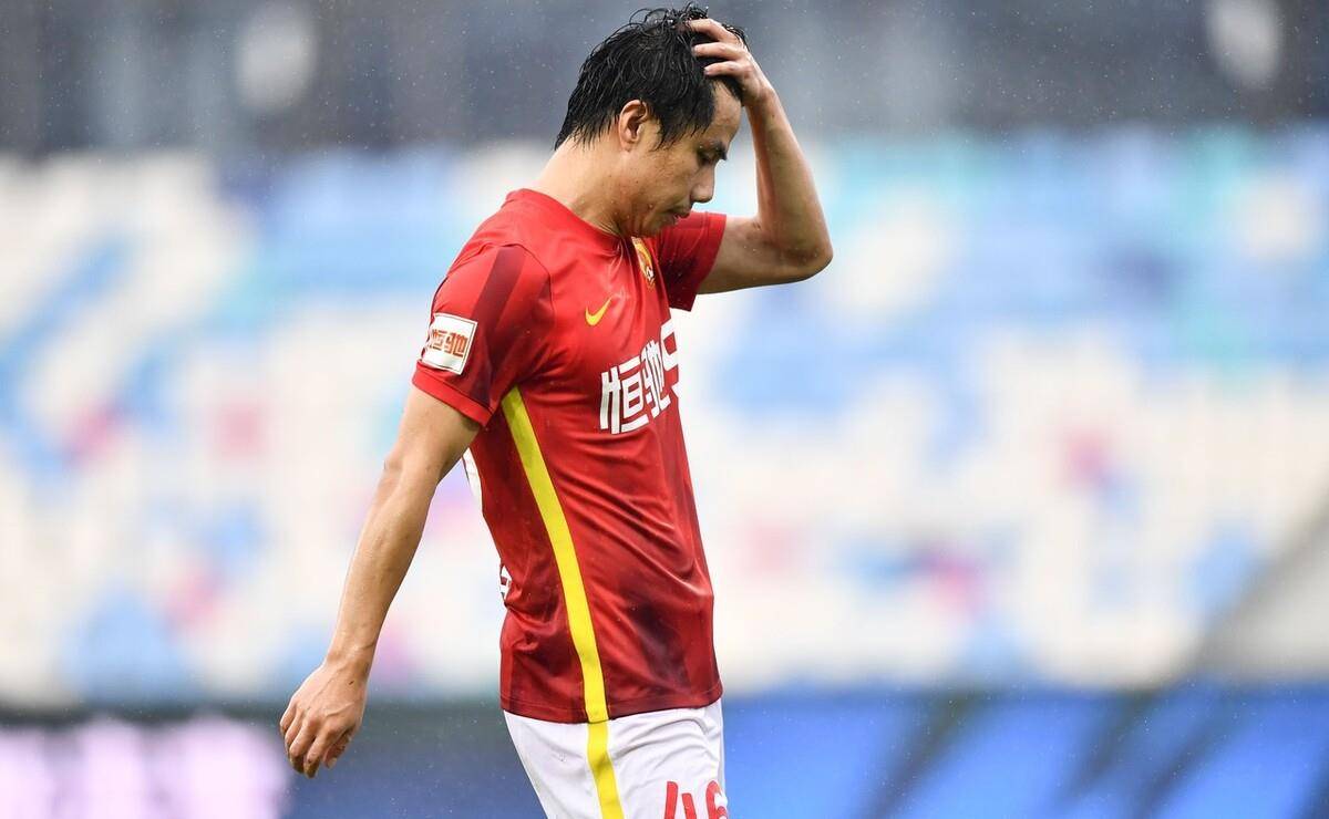 都灵主场失利,陷入保级泥潭的简单介绍 都灵主场失利,陷入保级泥潭的简单介绍