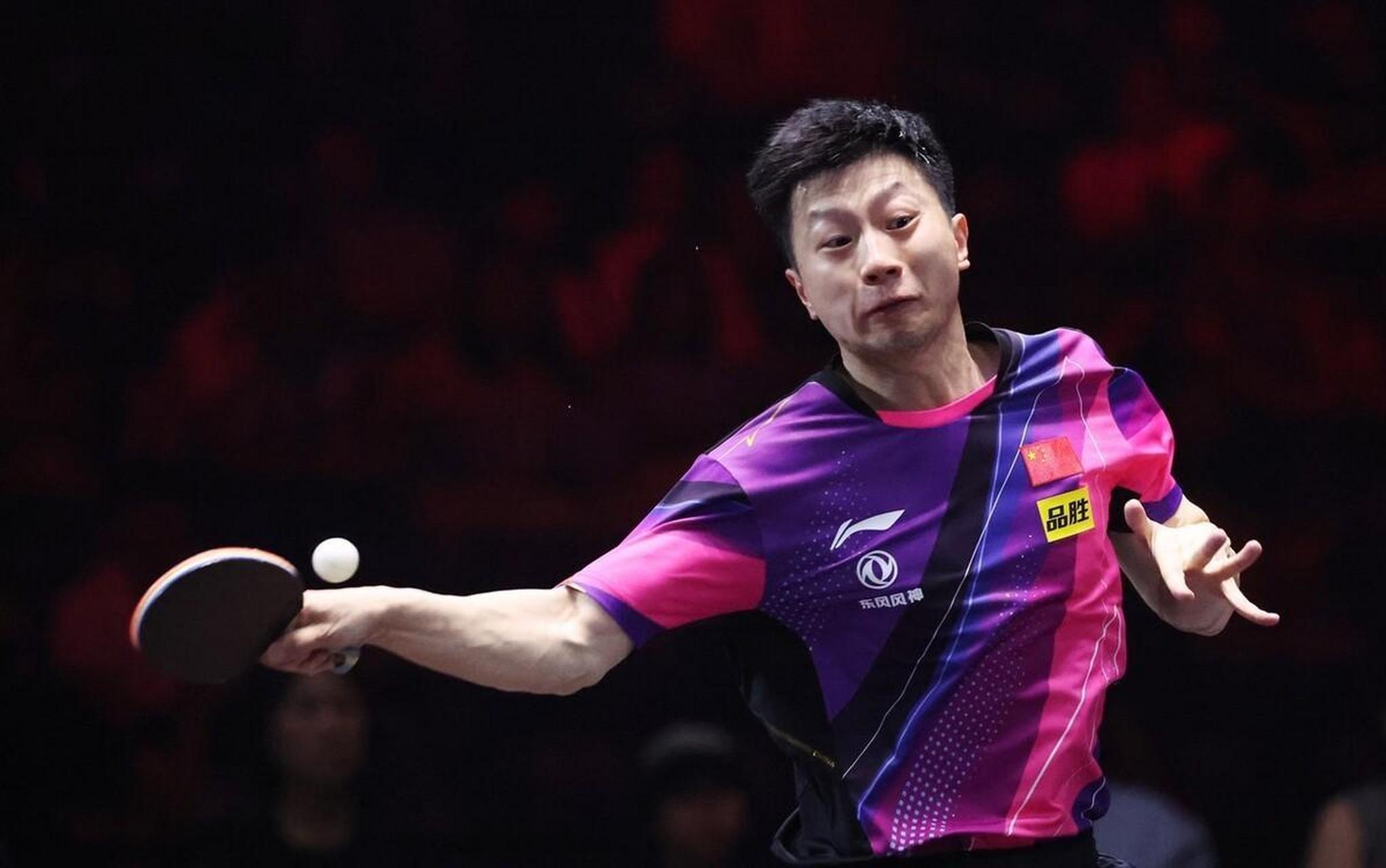 关于法国队逆转奥地利队，马龙刷新纪录的信息