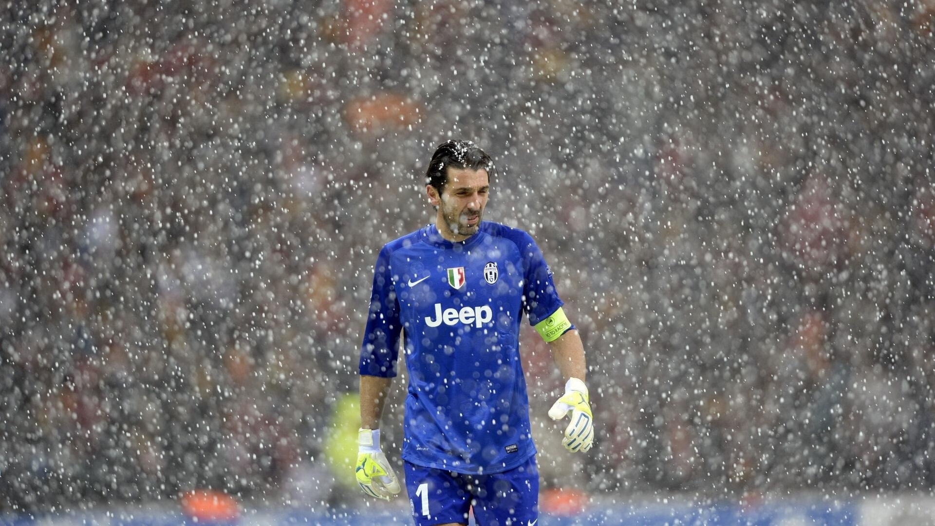 森林狼踏平老鹰,爱德华兹成为关键先生