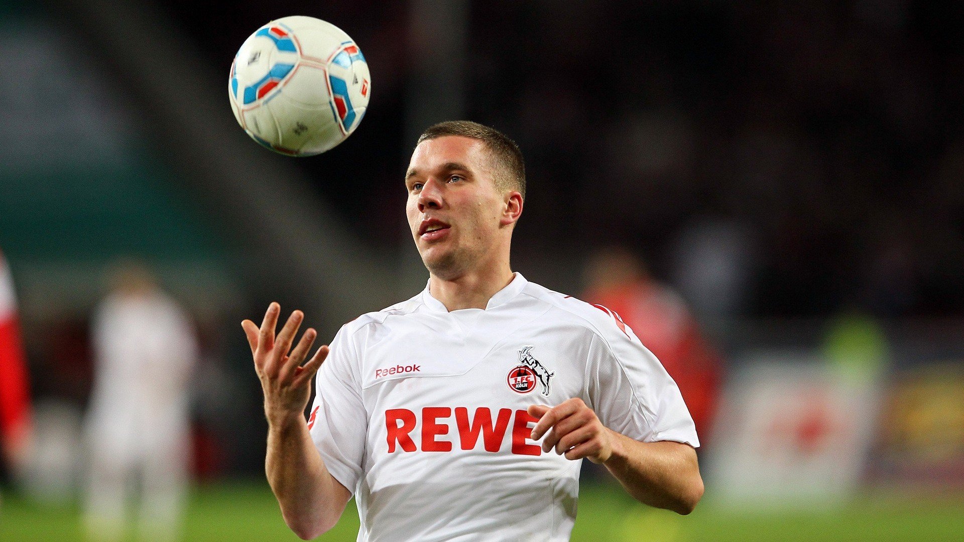 总决赛之夜,巴斯托尼关键战不手软,一位非典型英雄的崛起